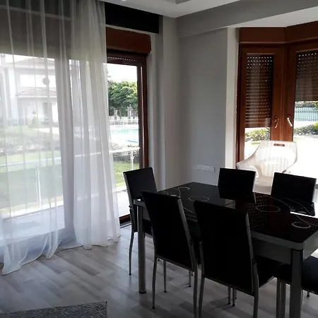 Pakvilla Villa *
